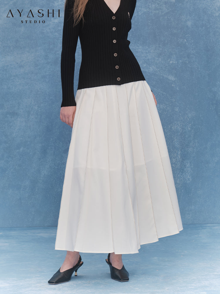 White Pleated skirt