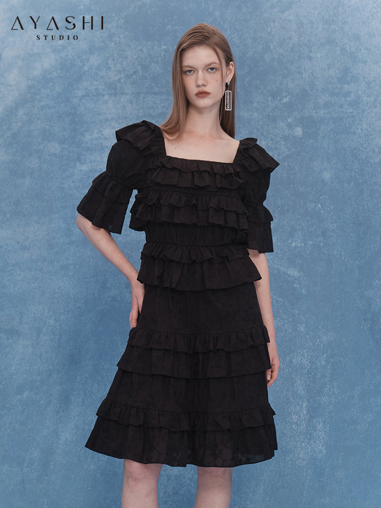 Black Bubble Sleeve Cake Dress